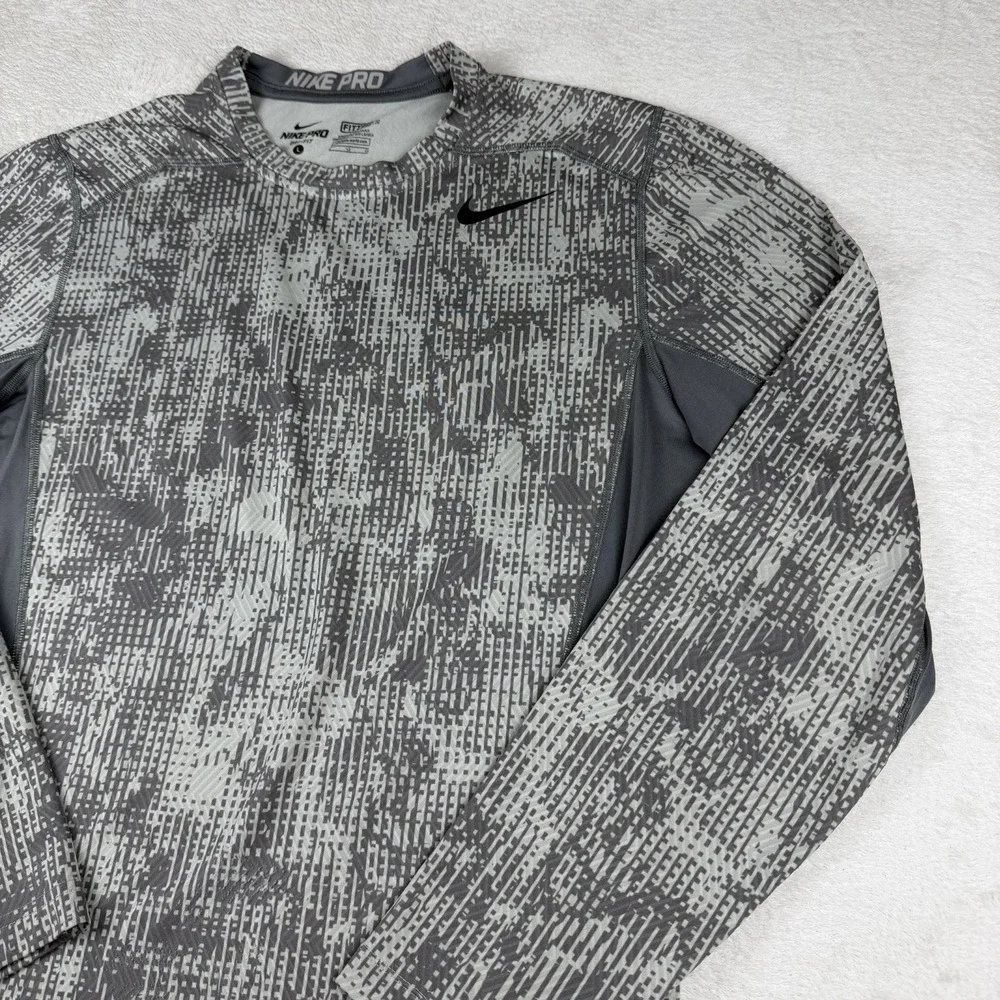 Nike Pro Dri-Fit Fitted Compression Digital Camo Long‎ Sleeve Athletic Shirt L